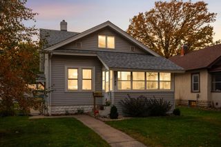 2742 Garfield Street NE, Minneapolis, MN 55418