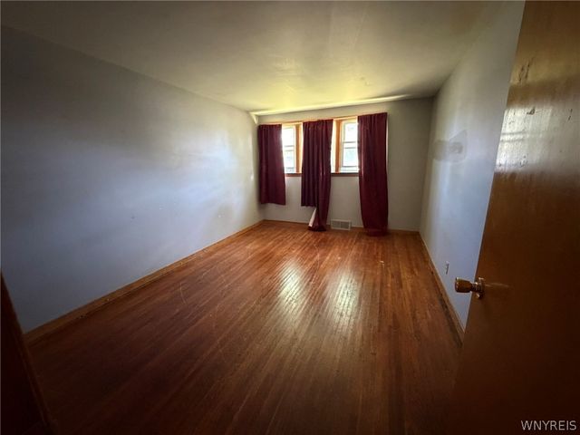 129 Maple Road, Amherst, NY 14221