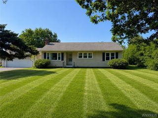 129 Maple Road, Amherst, NY 14221