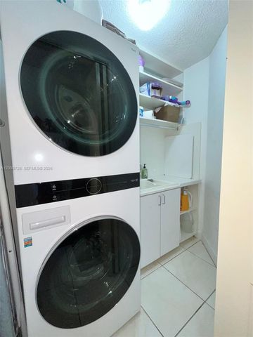 11343 NW 53rd Ln, Doral, FL 33178