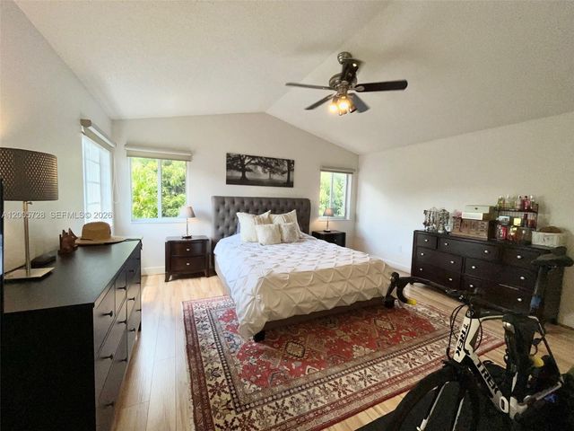 11343 NW 53rd Ln, Doral, FL 33178