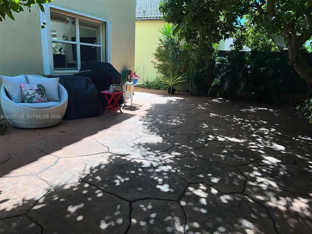 11343 NW 53rd Ln, Doral, FL 33178