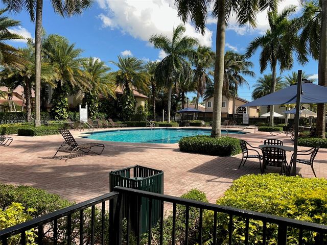 11343 NW 53rd Ln, Doral, FL 33178