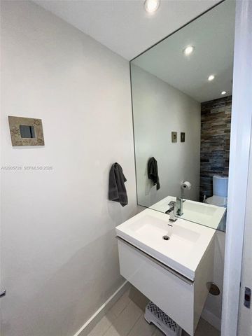 11343 NW 53rd Ln, Doral, FL 33178