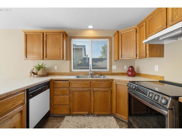 7216 Ne 14TH Ct, Vancouver, WA 98665