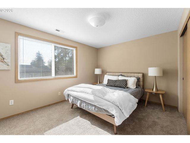 7216 Ne 14TH Ct, Vancouver, WA 98665