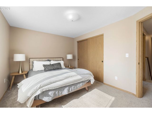 7216 Ne 14TH Ct, Vancouver, WA 98665