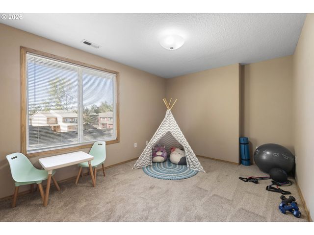 7216 Ne 14TH Ct, Vancouver, WA 98665