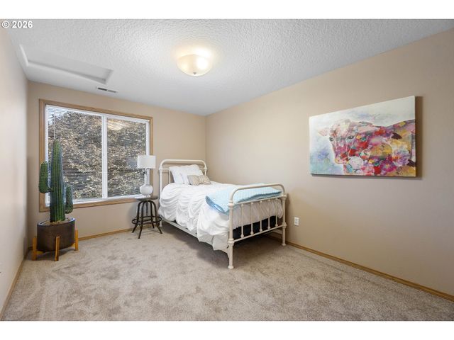 7216 Ne 14TH Ct, Vancouver, WA 98665