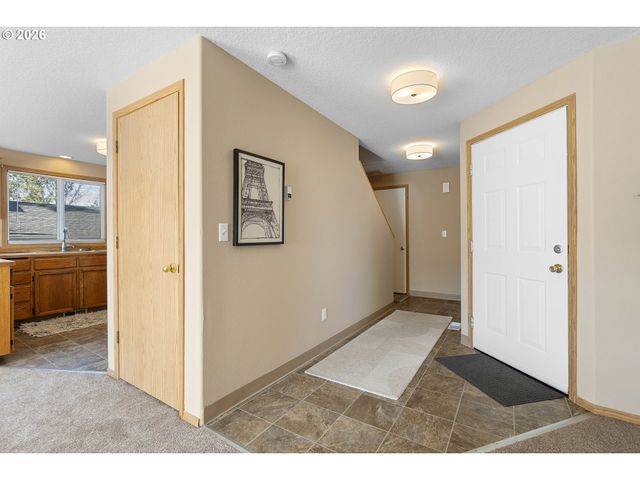 7216 Ne 14TH Ct, Vancouver, WA 98665