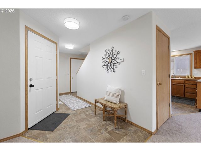 7216 Ne 14TH Ct, Vancouver, WA 98665
