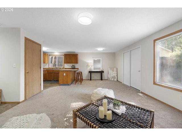 7216 Ne 14TH Ct, Vancouver, WA 98665