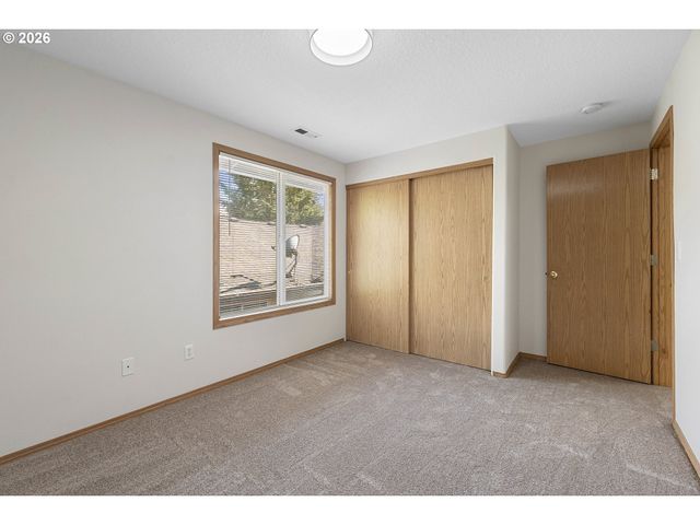 7216 Ne 14TH Ct, Vancouver, WA 98665