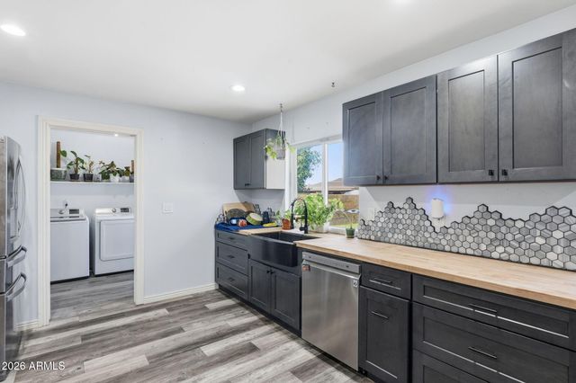 646 S 37TH Street, Mesa, AZ 85206