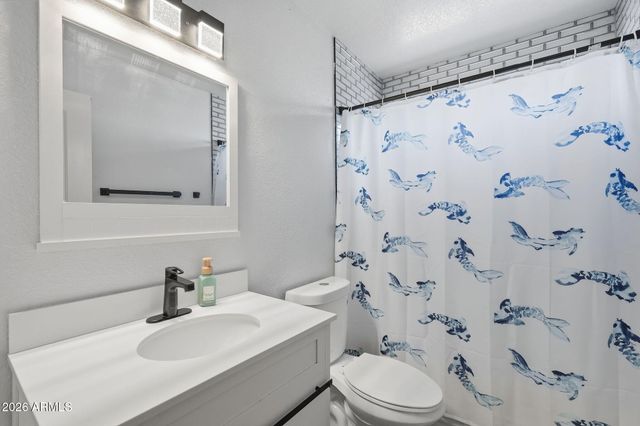 646 S 37TH Street, Mesa, AZ 85206