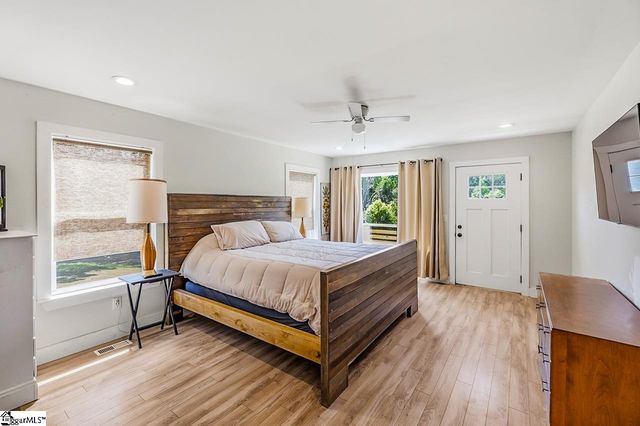 455 Aiken Chapel Road, Taylors, SC 29687