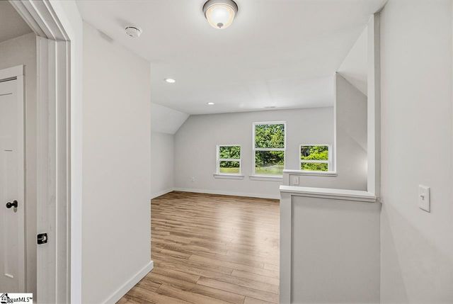 455 Aiken Chapel Road, Taylors, SC 29687