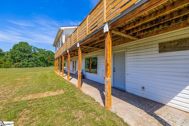 455 Aiken Chapel Road, Taylors, SC 29687