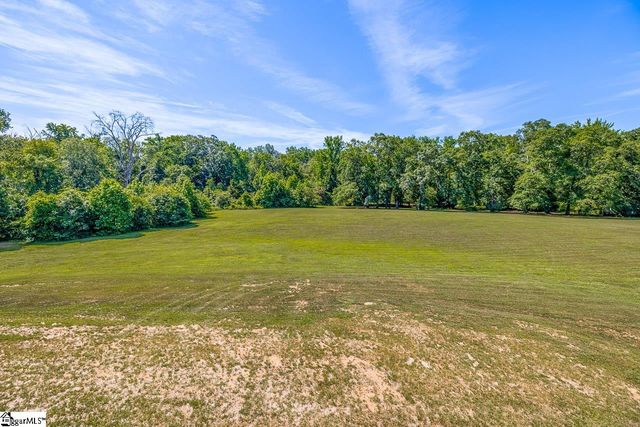 455 Aiken Chapel Road, Taylors, SC 29687