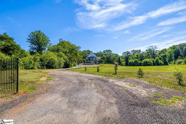 455 Aiken Chapel Road, Taylors, SC 29687