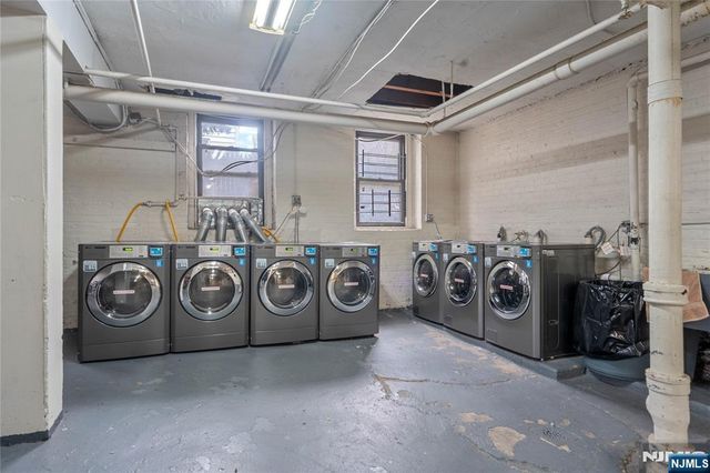 270 Harrison Avenue A-209, Jersey City, NJ 07304