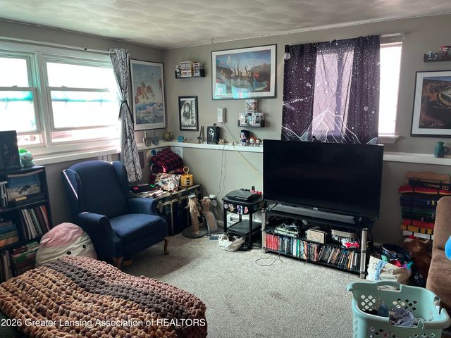 914 N Pine Street, Lansing, MI 48906