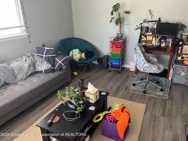 914 N Pine Street, Lansing, MI 48906