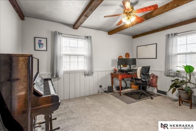 1734 S 41st Street, Lincoln, NE 68506