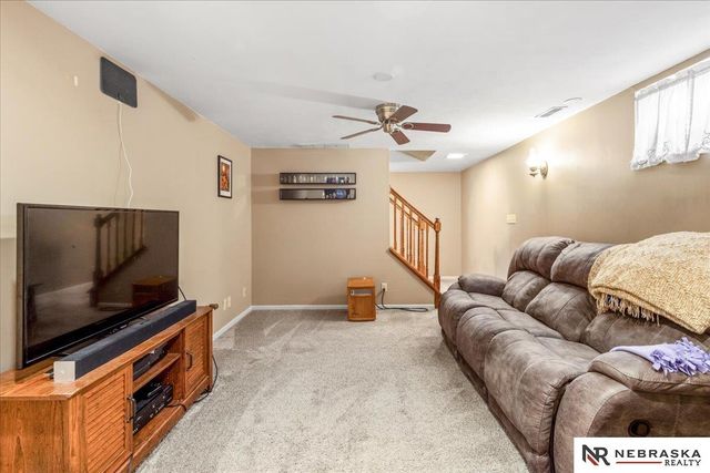 1734 S 41st Street, Lincoln, NE 68506