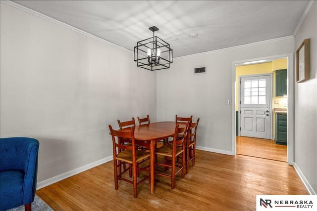 1734 S 41st Street, Lincoln, NE 68506