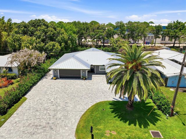 1409 SW Ibis Street, Palm City, FL 34990