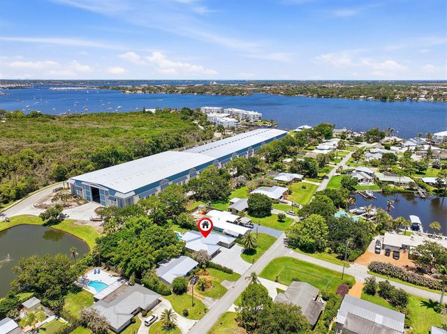 1409 SW Ibis Street, Palm City, FL 34990