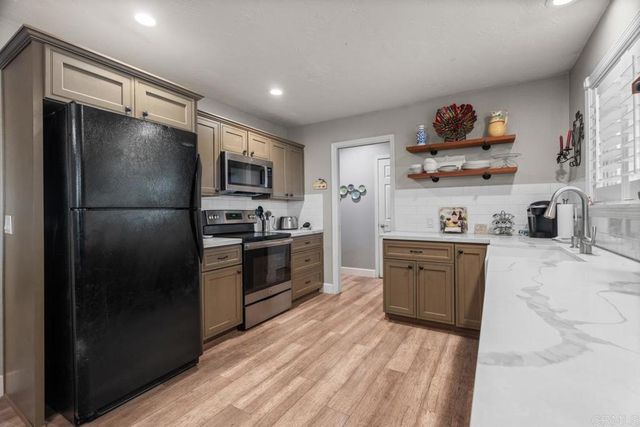 182 Sawday Rd, Ramona, CA 92065