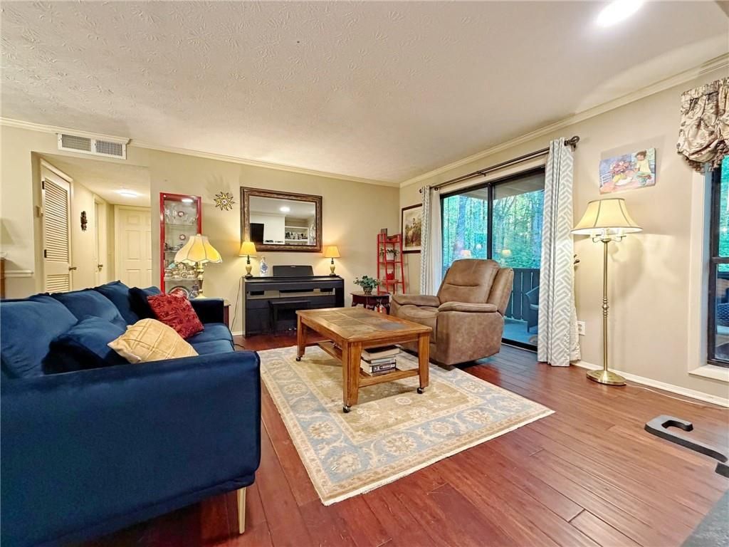 1508 Woodcliff Drive, Sandy Springs, GA 30350