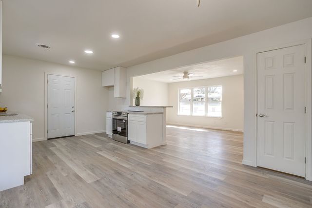 5312 Waits Avenue, Fort Worth, TX 76133