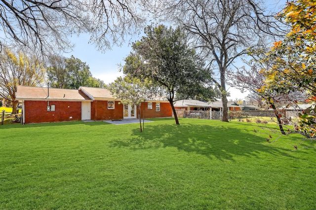 5312 Waits Avenue, Fort Worth, TX 76133