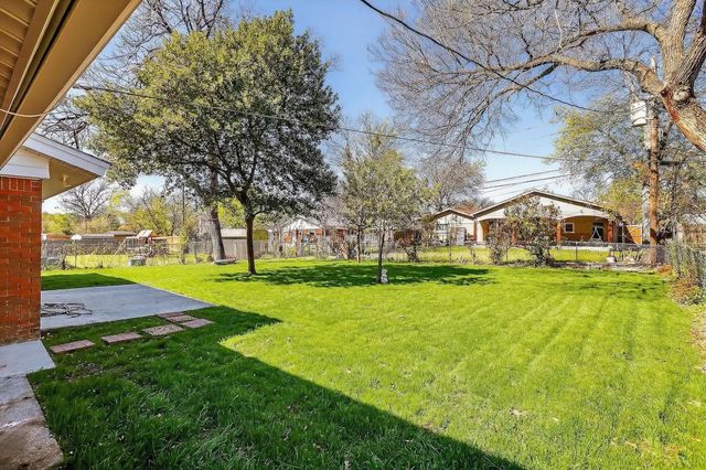 5312 Waits Avenue, Fort Worth, TX 76133