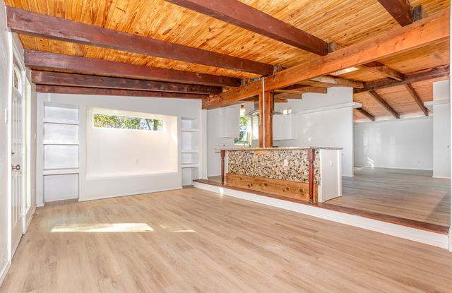 1912 S Harvard Street, Irving, TX 75061