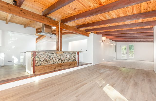 1912 S Harvard Street, Irving, TX 75061