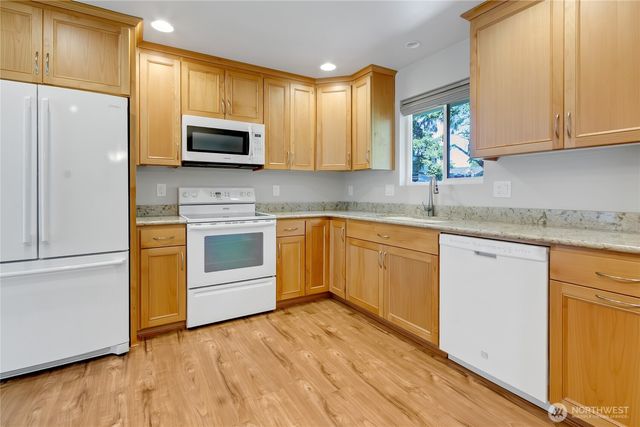 32226 39th Avenue S, Federal Way, WA 98001