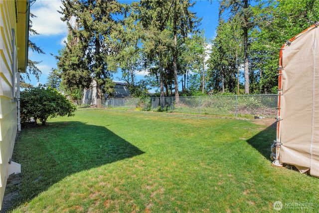 32226 39th Avenue S, Federal Way, WA 98001