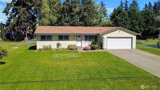 32226 39th Avenue S, Federal Way, WA 98001