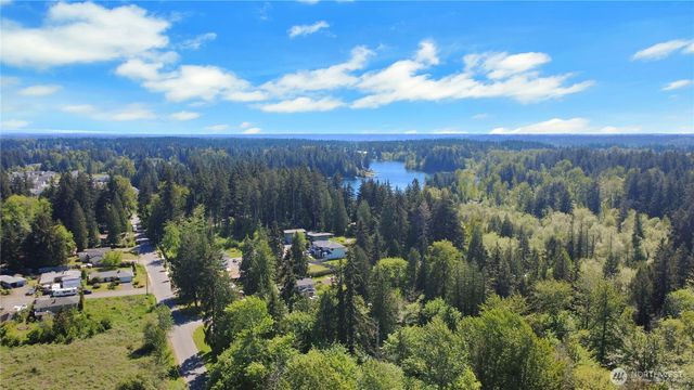 32226 39th Avenue S, Federal Way, WA 98001