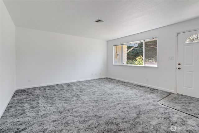 32226 39th Avenue S, Federal Way, WA 98001