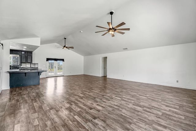 30833 Pennyroyal Lane, Prather, CA 93651