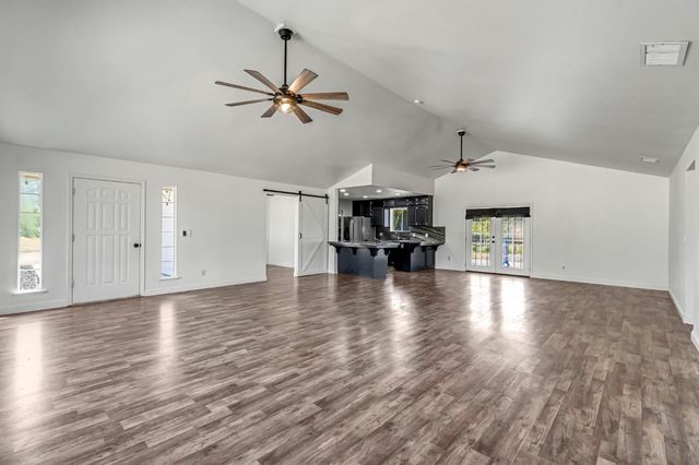 30833 Pennyroyal Lane, Prather, CA 93651