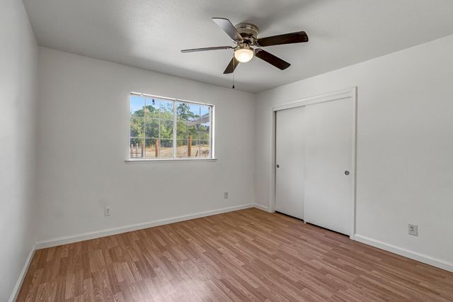 30833 Pennyroyal Lane, Prather, CA 93651