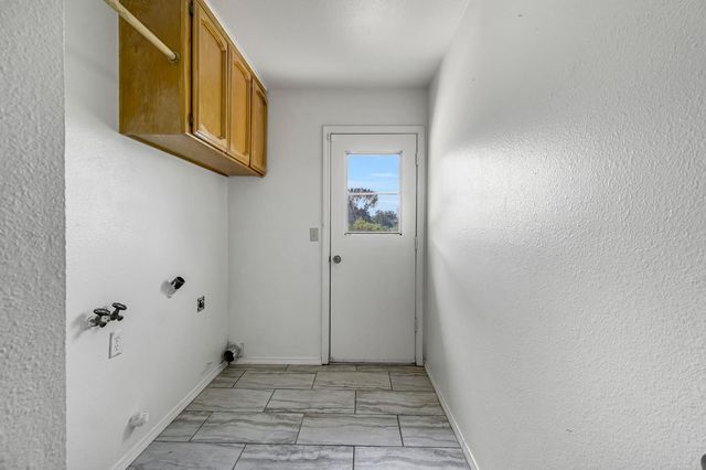 30833 Pennyroyal Lane, Prather, CA 93651