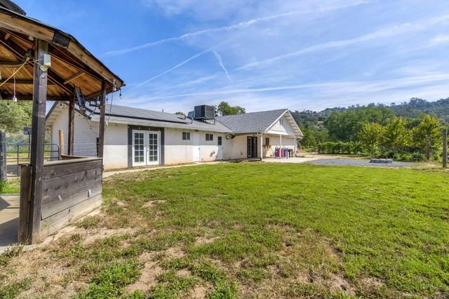 30833 Pennyroyal Lane, Prather, CA 93651