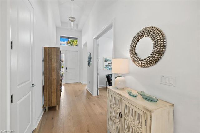 11974 Gardenia AVE, Naples, FL 34120